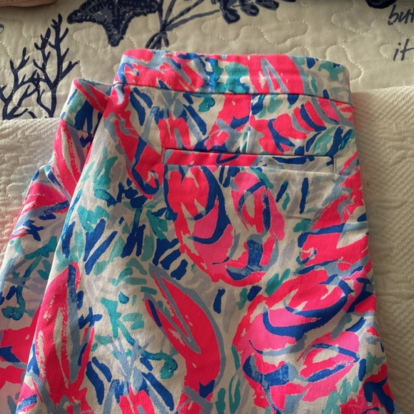 Lilly Pulitzer shorts - Picture 4 of 8
